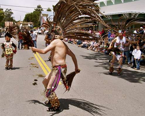 Aztec-dancers