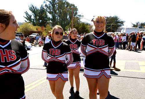THS-cheerleaders