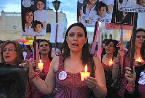 NUMEROSAS-caminatas-familiares-Voces-Cristina_PREIMA20130705_0033_31